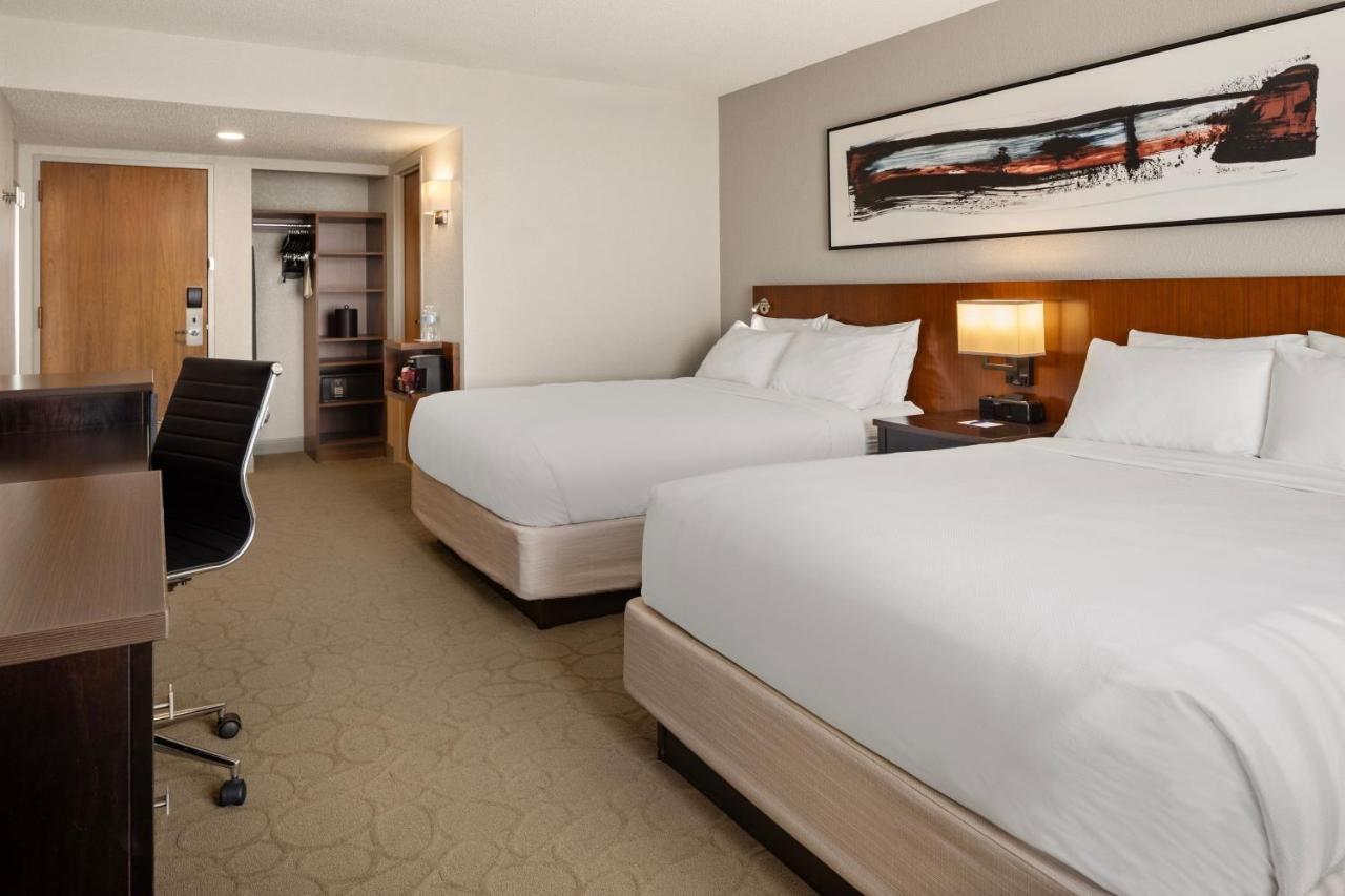 Delta Hotels By Marriott Minneapolis Northeast Εξωτερικό φωτογραφία