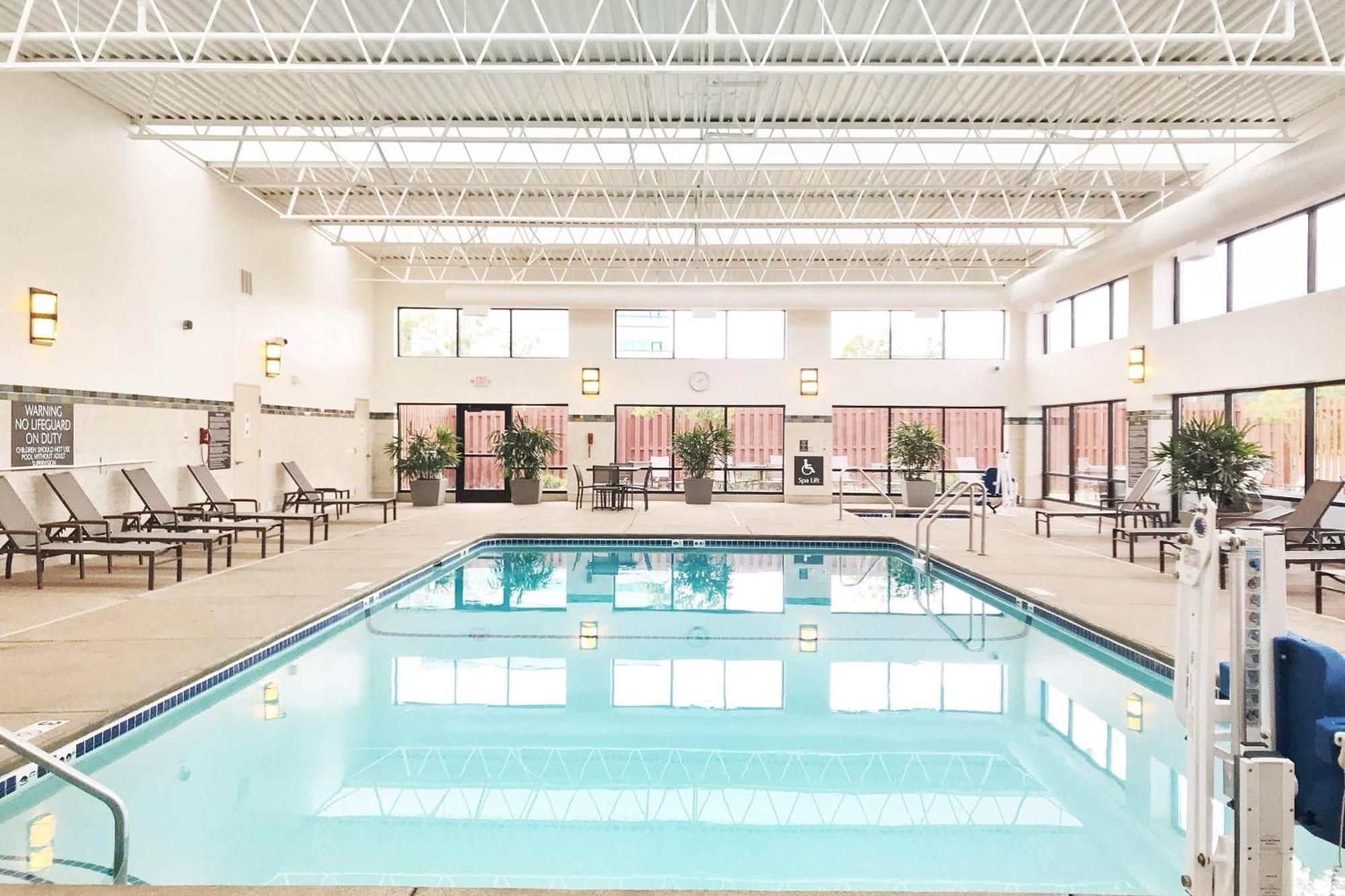 Delta Hotels By Marriott Minneapolis Northeast Εξωτερικό φωτογραφία