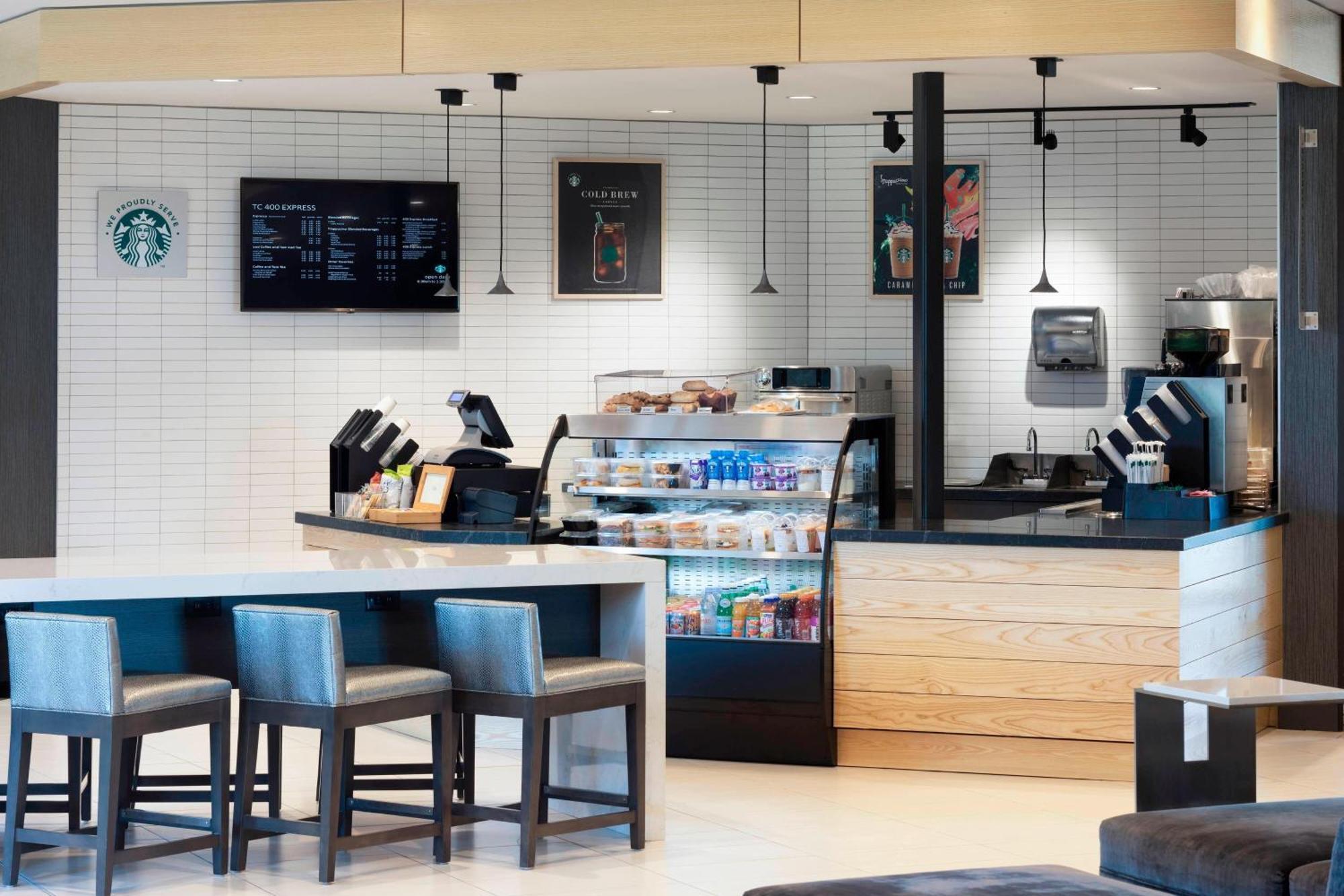 Delta Hotels By Marriott Minneapolis Northeast Εξωτερικό φωτογραφία