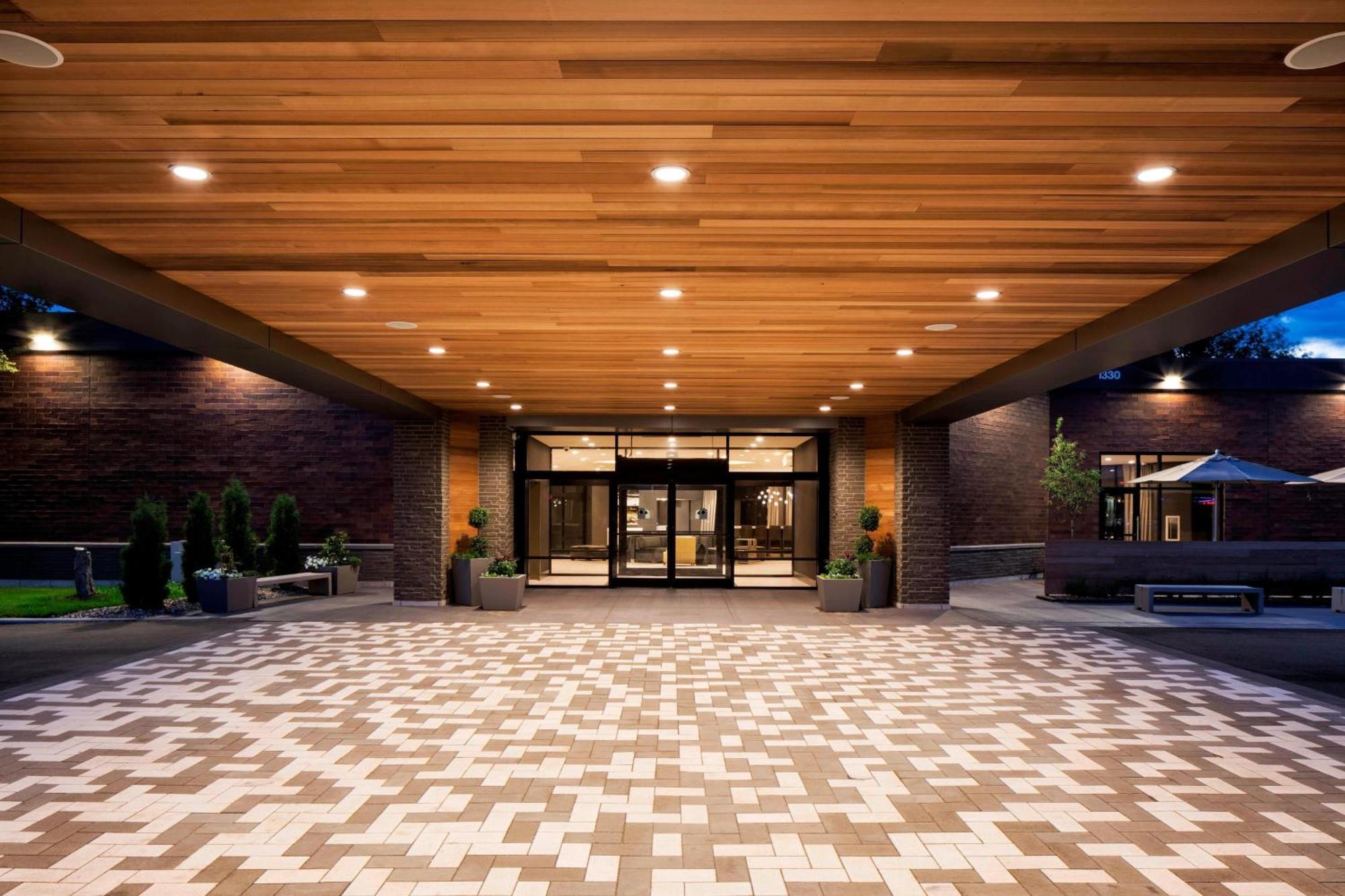 Delta Hotels By Marriott Minneapolis Northeast Εξωτερικό φωτογραφία